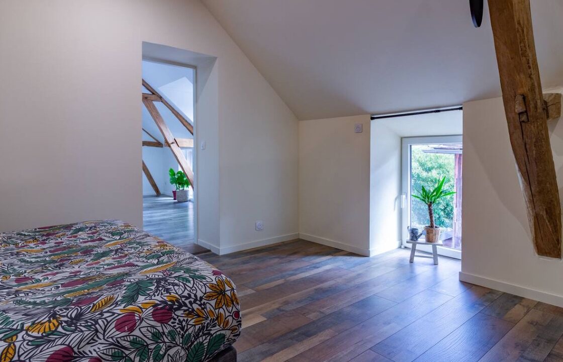 Photo of Bedroom in Montieramey