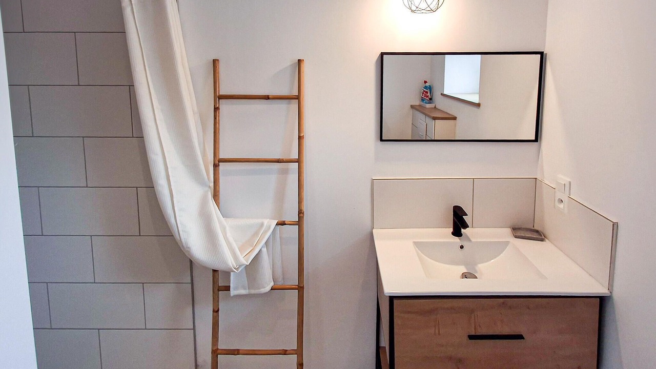 Photo of Bathroom in Runan