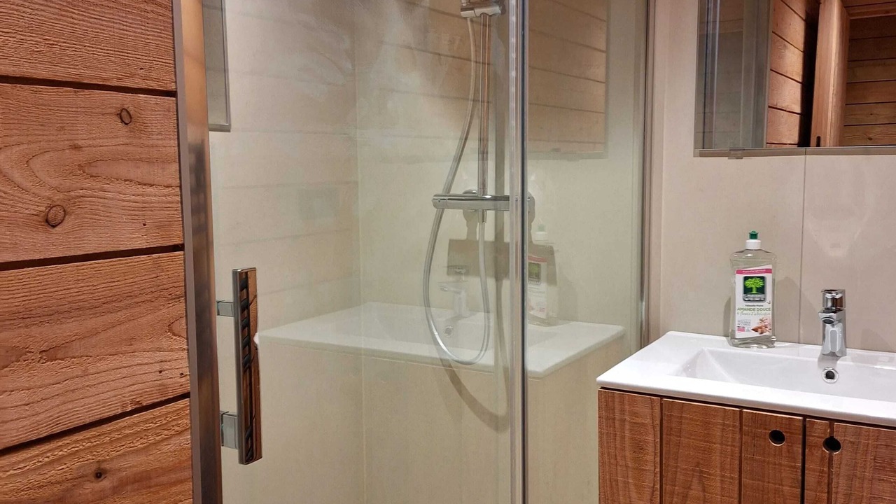 Photo of Bathroom in Cons-la-Grandville