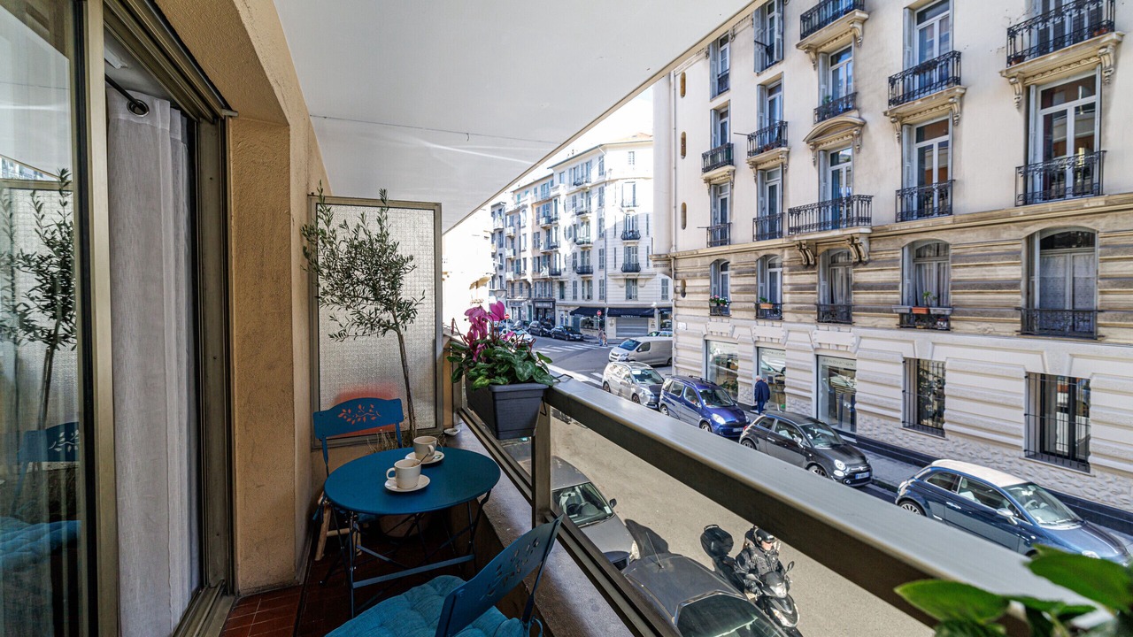 Photo of Patio Balcony in Riquier