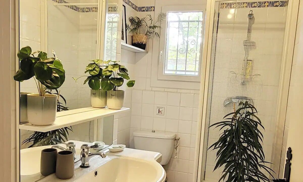 Photo of Bathroom in Le Beausset