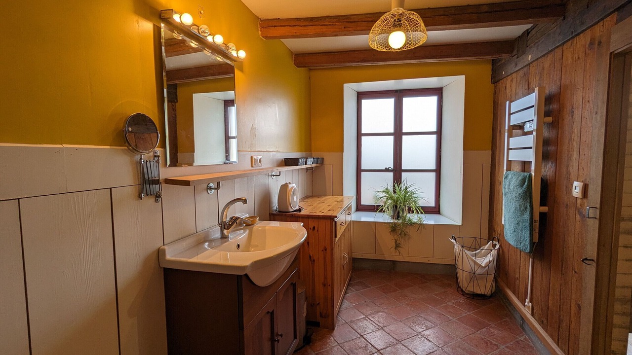 Photo of Bathroom in Mauvages