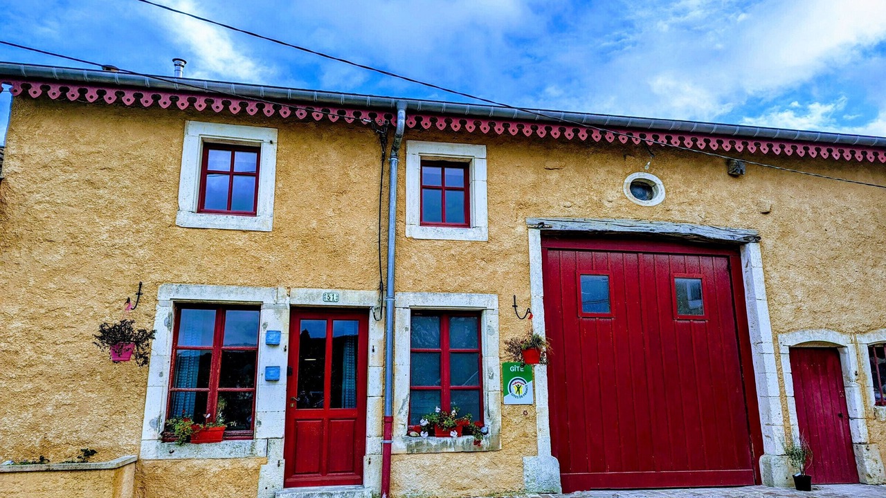Photo of Outdoor in Mauvages