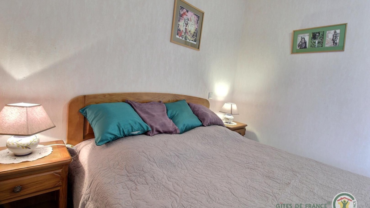 Photo of Bedroom in Lamballe