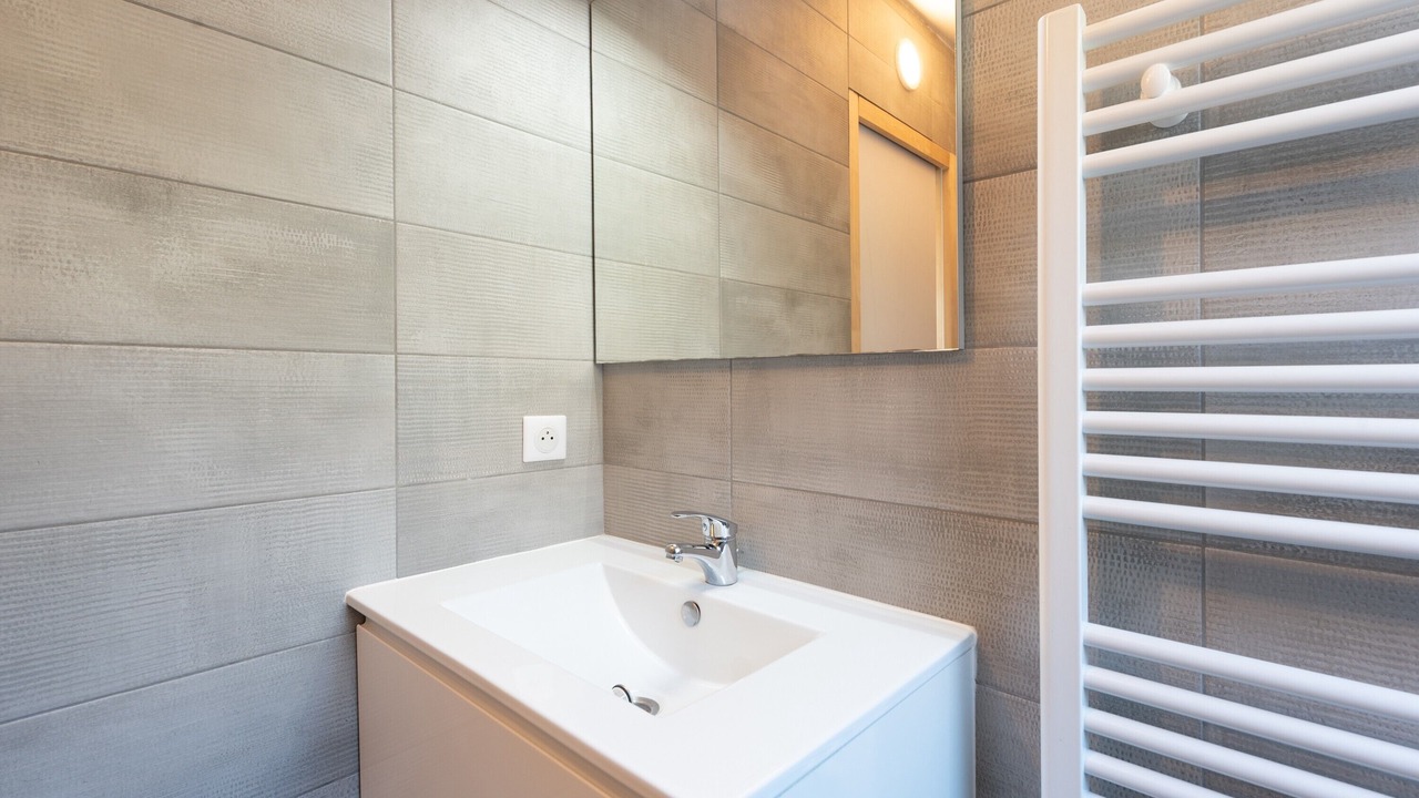 Photo of Bathroom in Ouzous