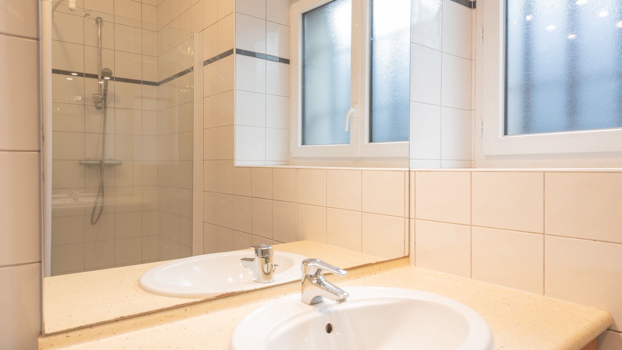 Photo of Bathroom in Ouzous