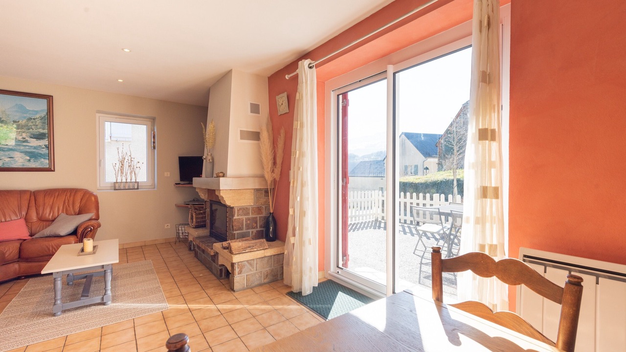 Photo of Livingroom in Ouzous