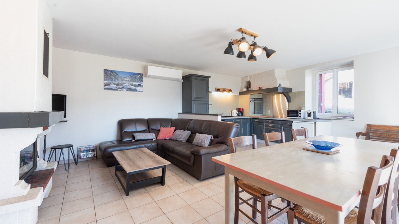 Photo of Livingroom in Ouzous