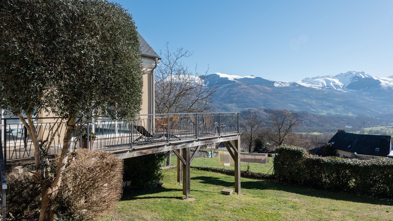 Photo of Outdoor in Ouzous