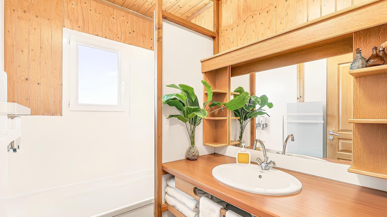 Photo of Bathroom in Seyne
