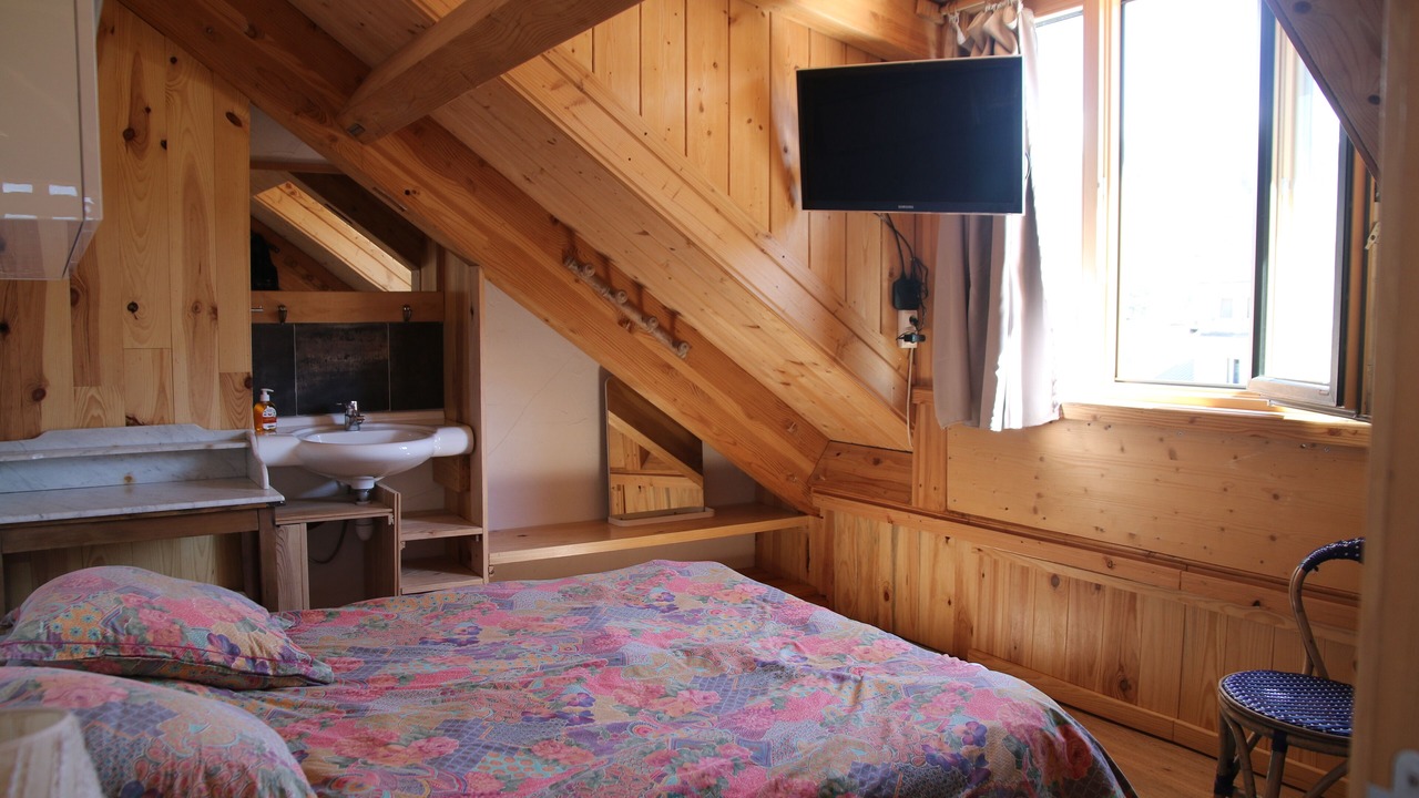Photo of Bedroom in Barcelonnette