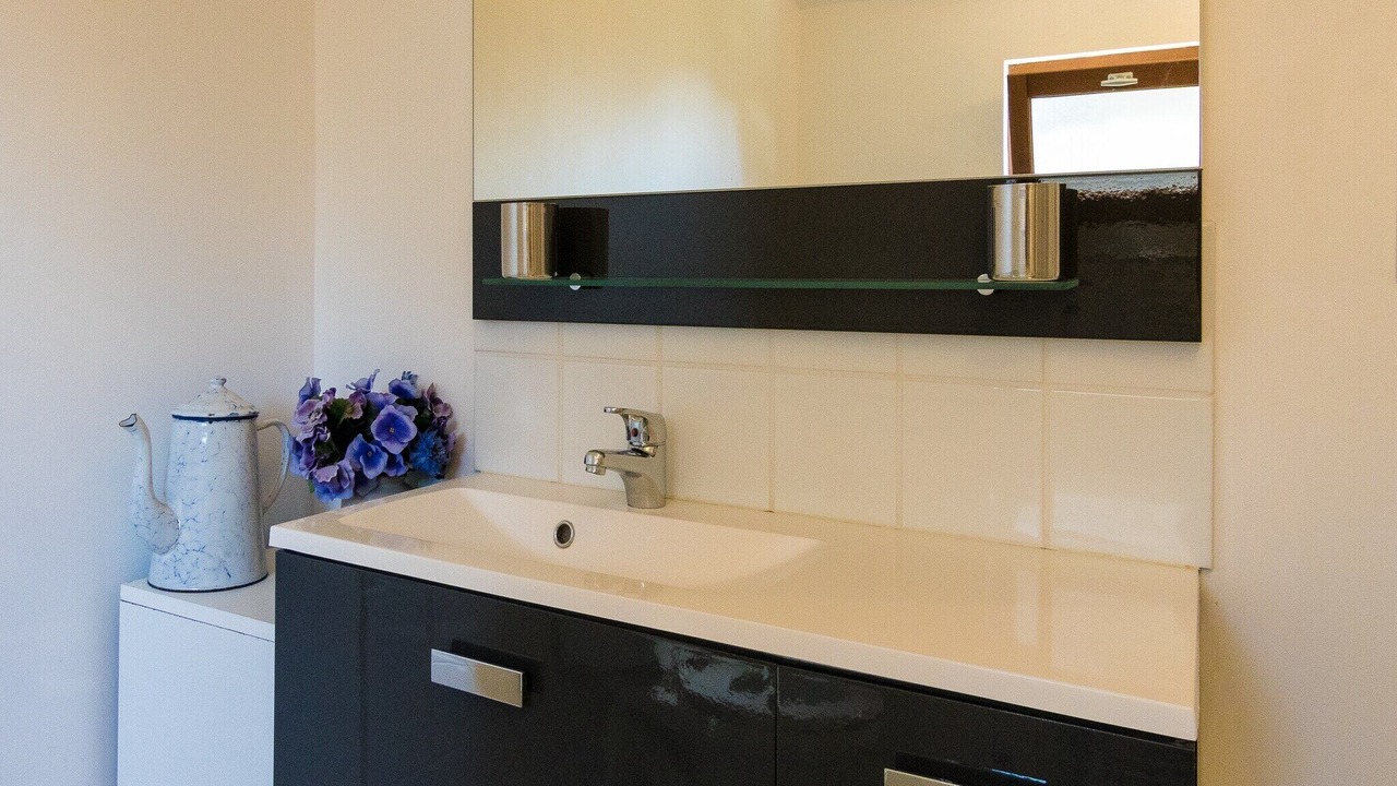 Photo of Bathroom in Thenon