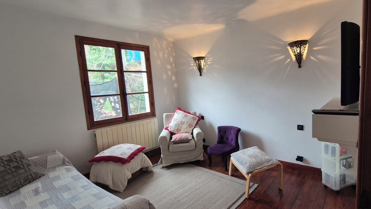 Photo of Bedroom in Villars-Colmars