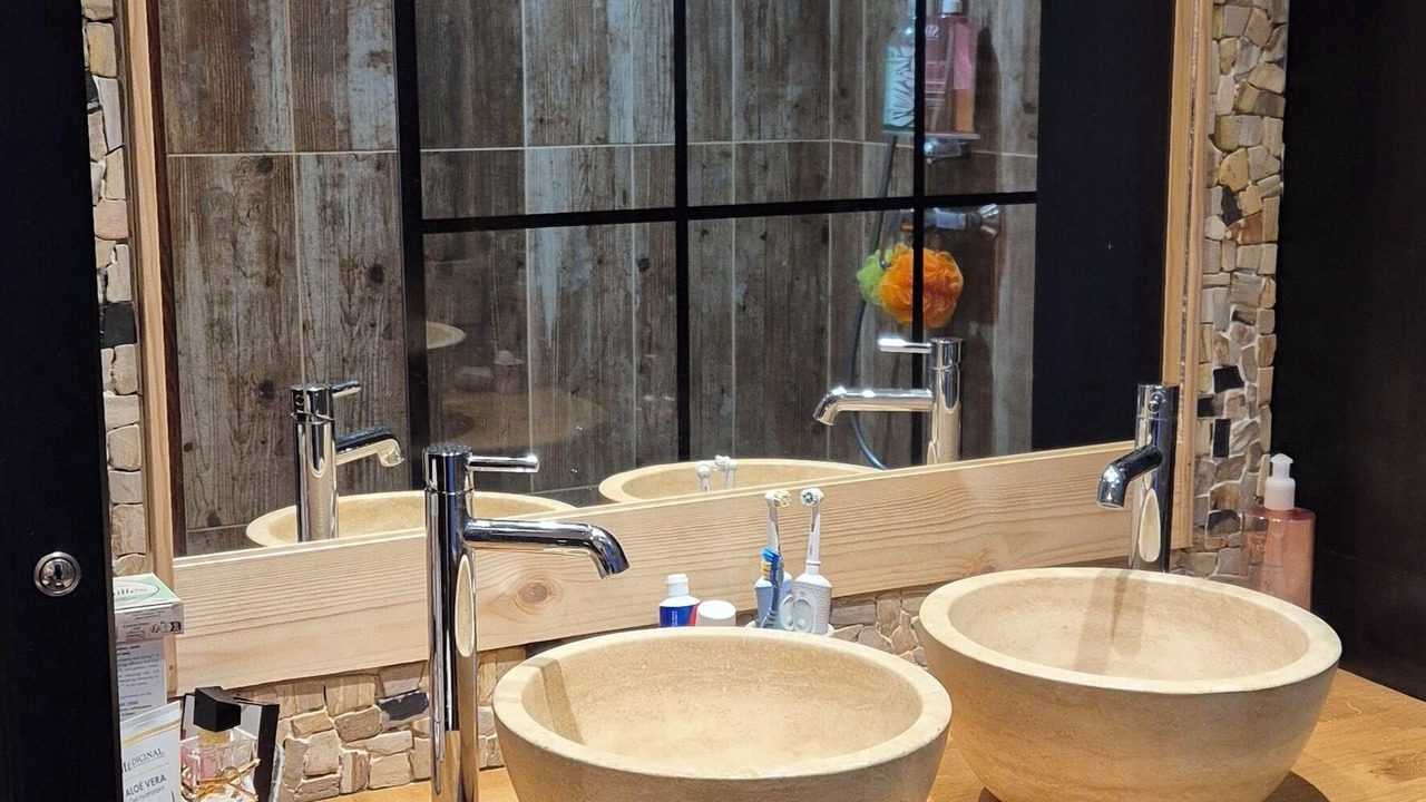 Photo of Bathroom in Villars-Colmars