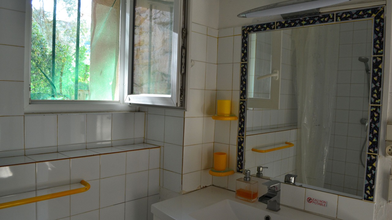 Photo of Bathroom in Ile du Levant