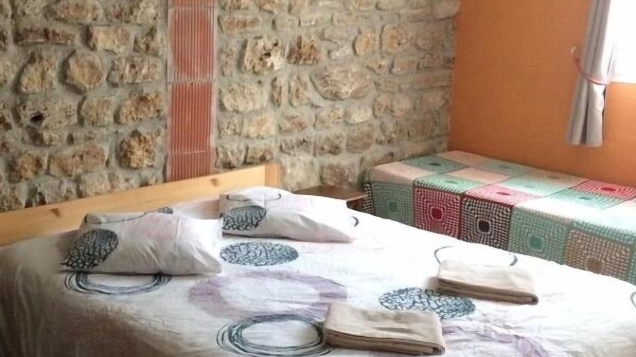 Photo of Bedroom in Fontaines-Saint-Clair