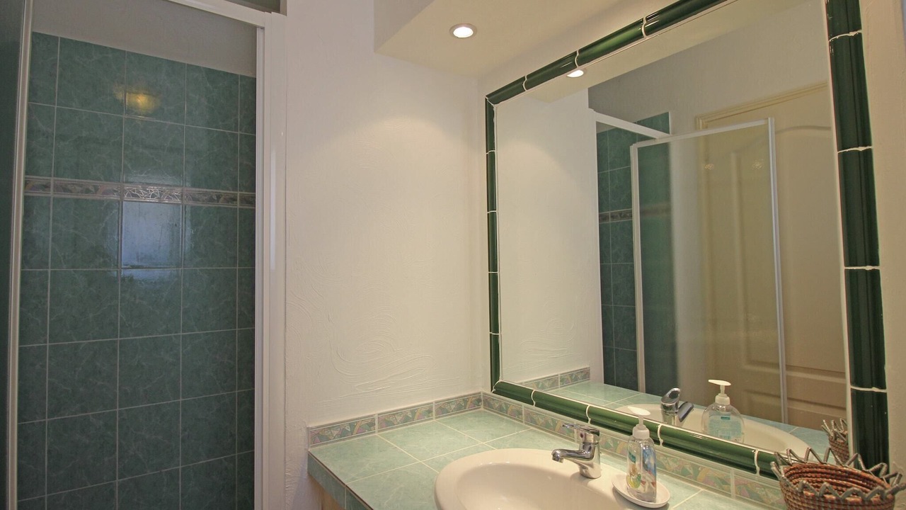 Photo of Bathroom in Bagnols-en-Foret