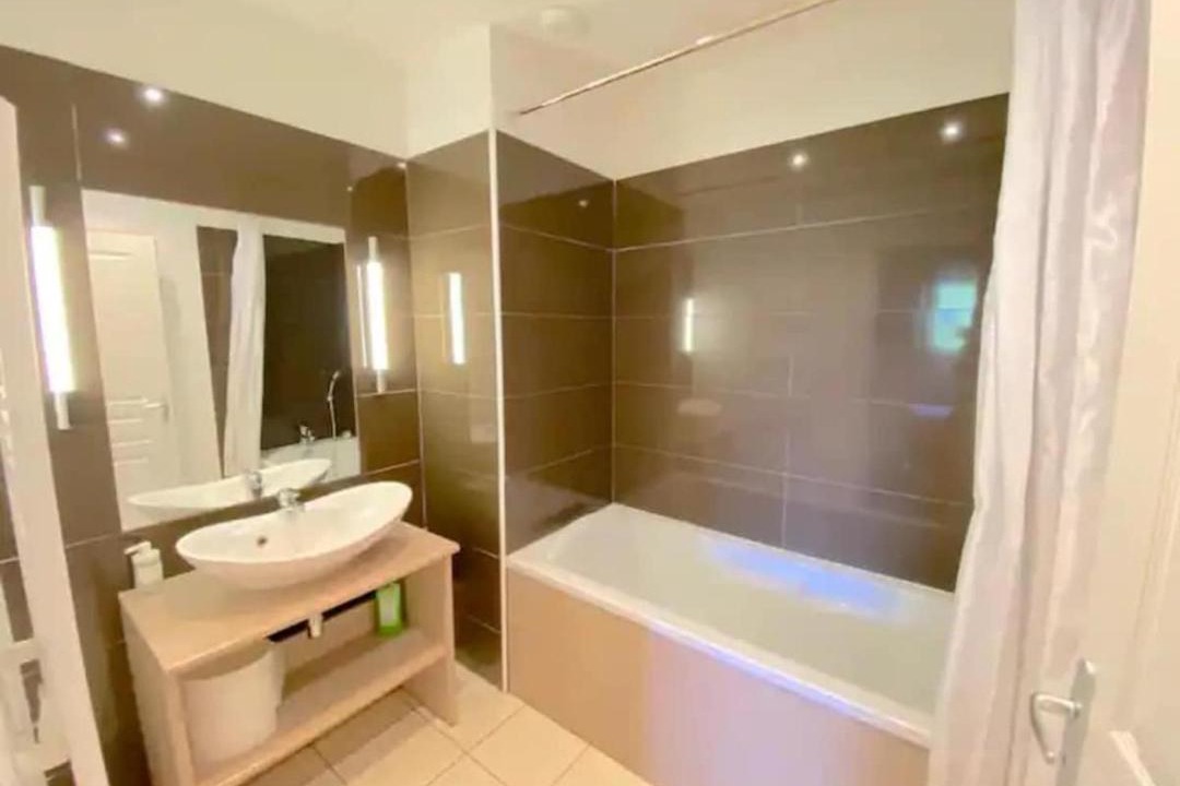 Photo of Bathroom in Jausiers