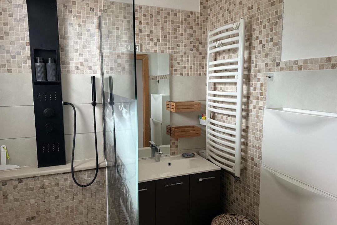 Photo of Bathroom in Troyes