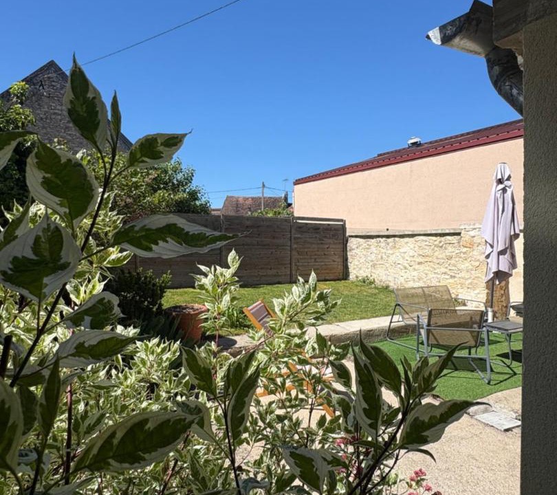 Photo of Others in Chablis
