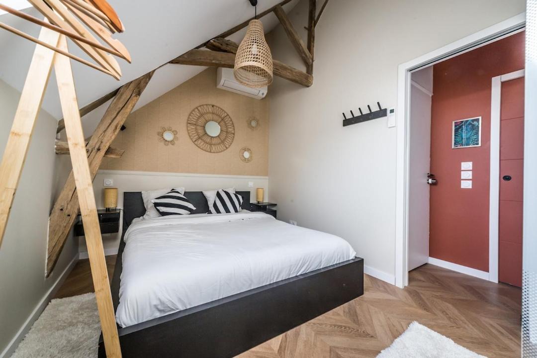 Photo of Bedroom in Champfleury