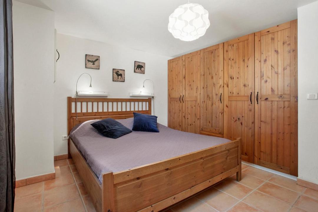 Photo of Others in Le Val