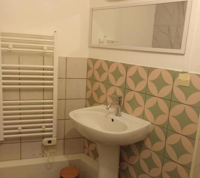 Photo of Bathroom in Avize