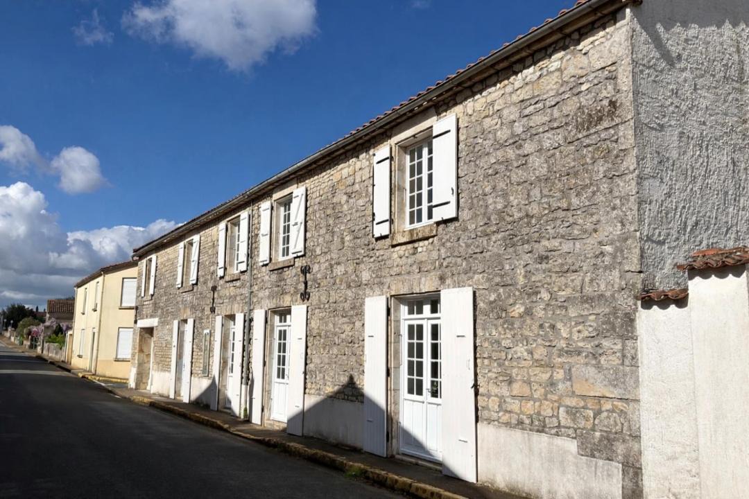 Photo of Buildings in Le Poire-sur-Velluire