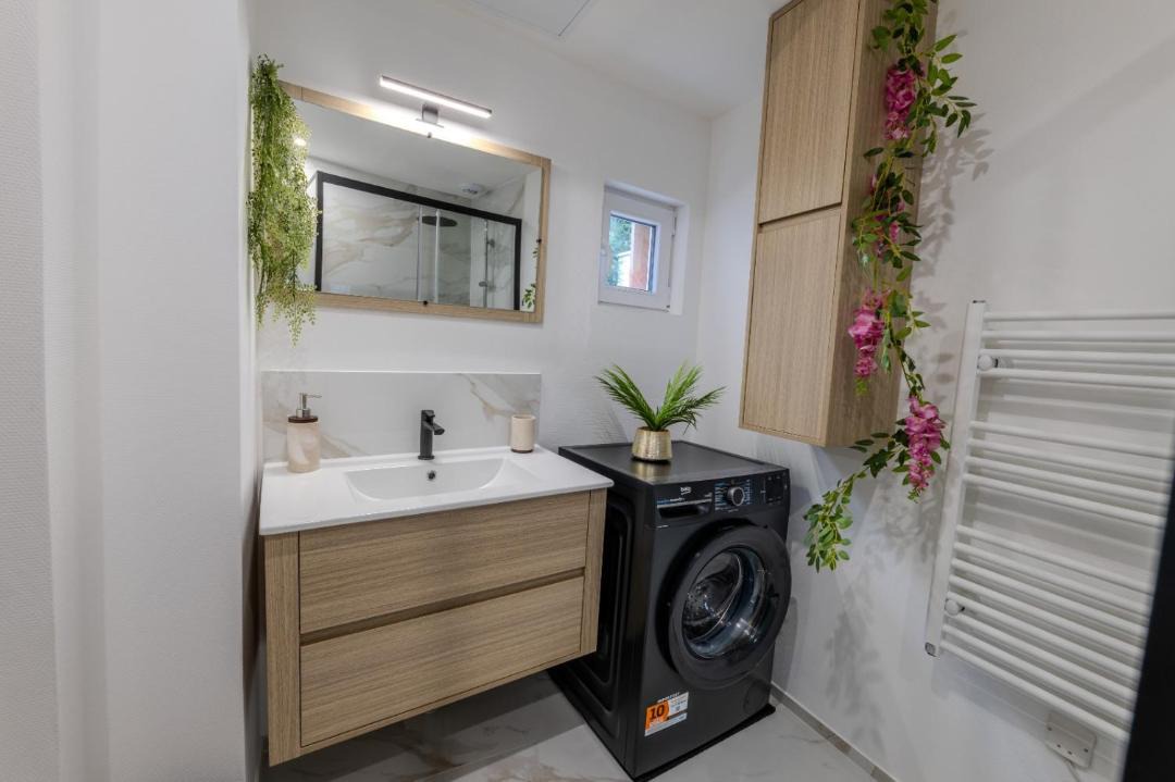 Photo of Bathroom in Chalons-en-Champagne