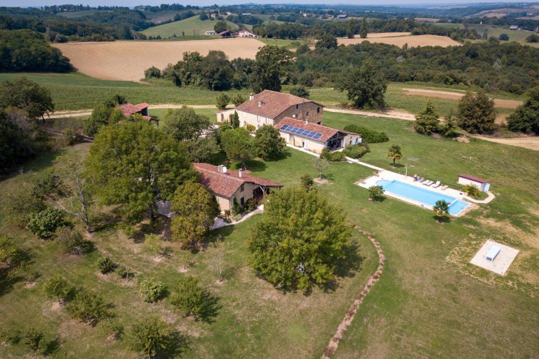 Photo of Others in Peyrusse-Grande