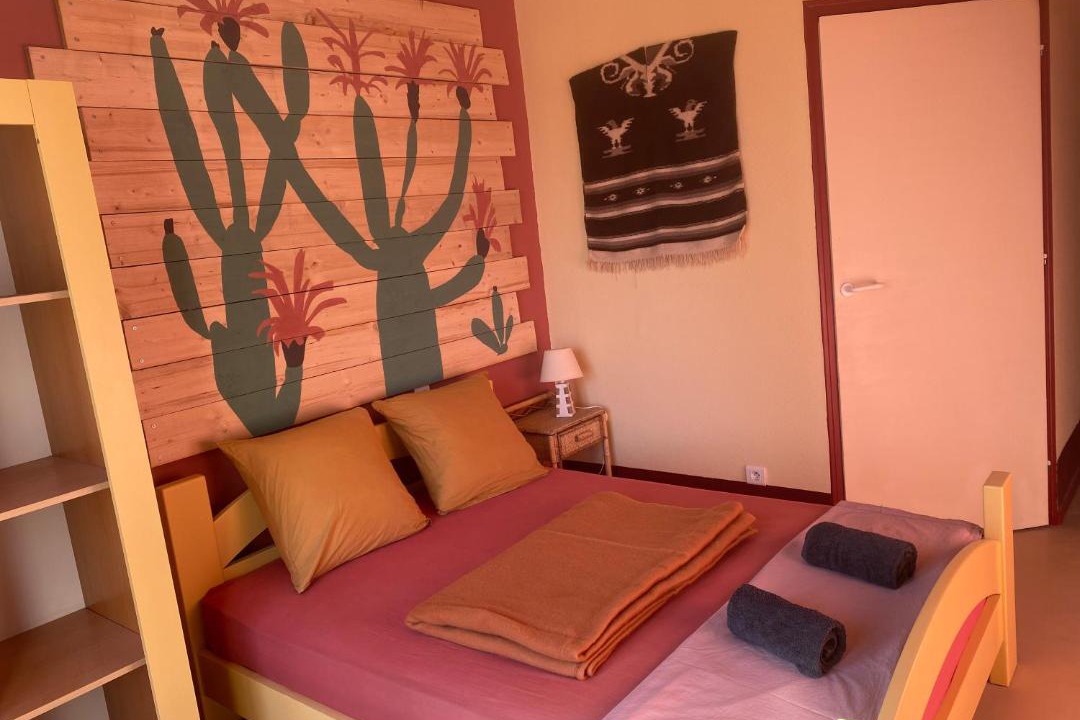 Photo of Bedroom in Castelnau-Riviere-Basse