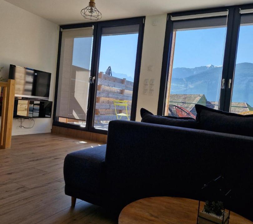 Photo of Livingroom in Thyez