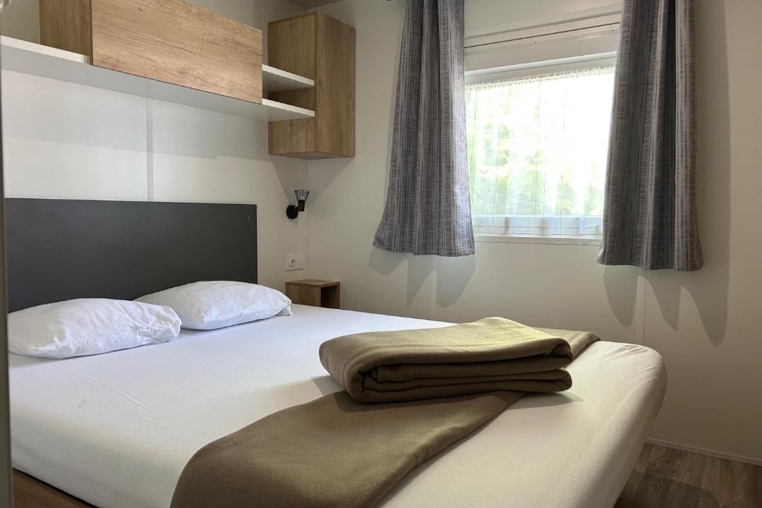 Photo of Bedroom in Contrexeville