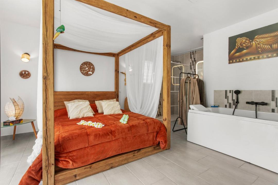 Photo of Bedroom in Besse-sur-Issole