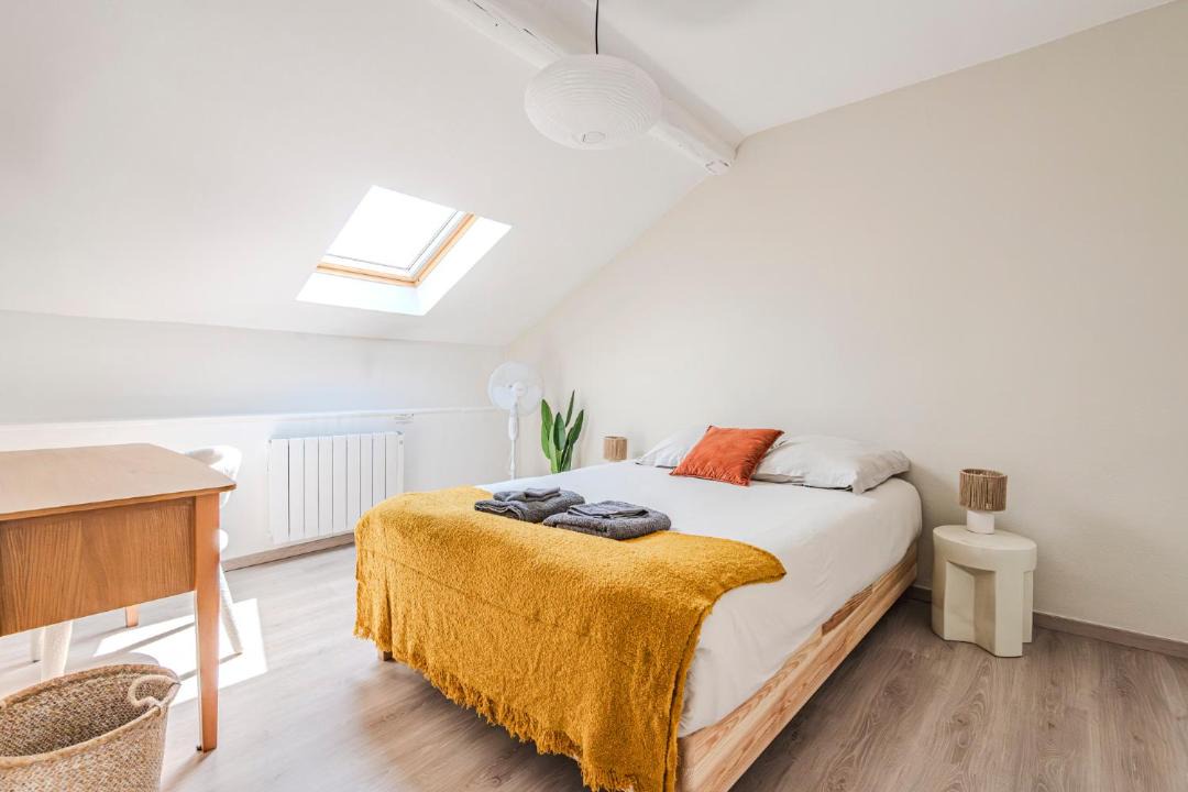 Photo of Bedroom in Coutures
