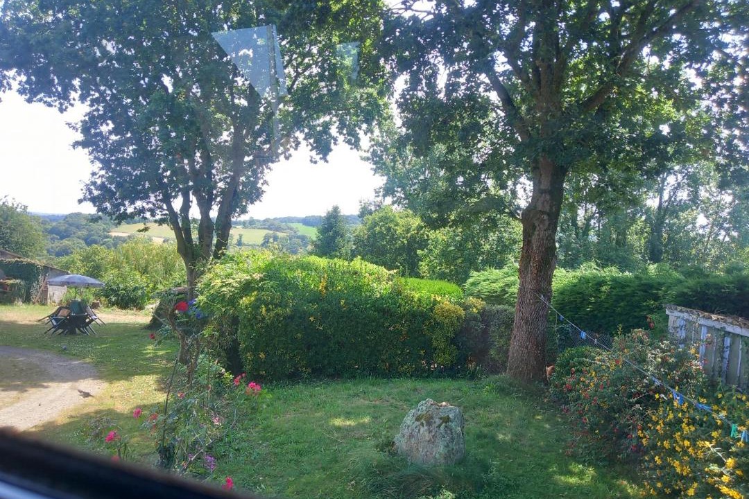 Photo of Others in Henon