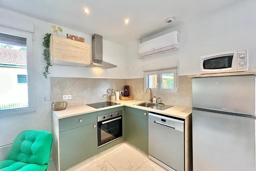 Photo of Kitchen in Chatillon-sur-Broue