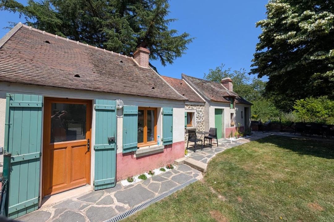 Photo of Others in Lumigny-Nesles-Ormeaux