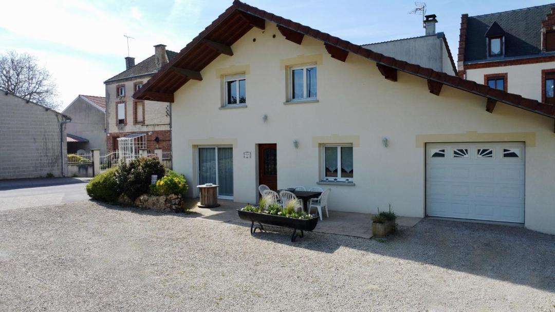 Photo of Others in Vadenay