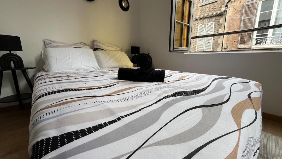 Photo of Bedroom in Sens