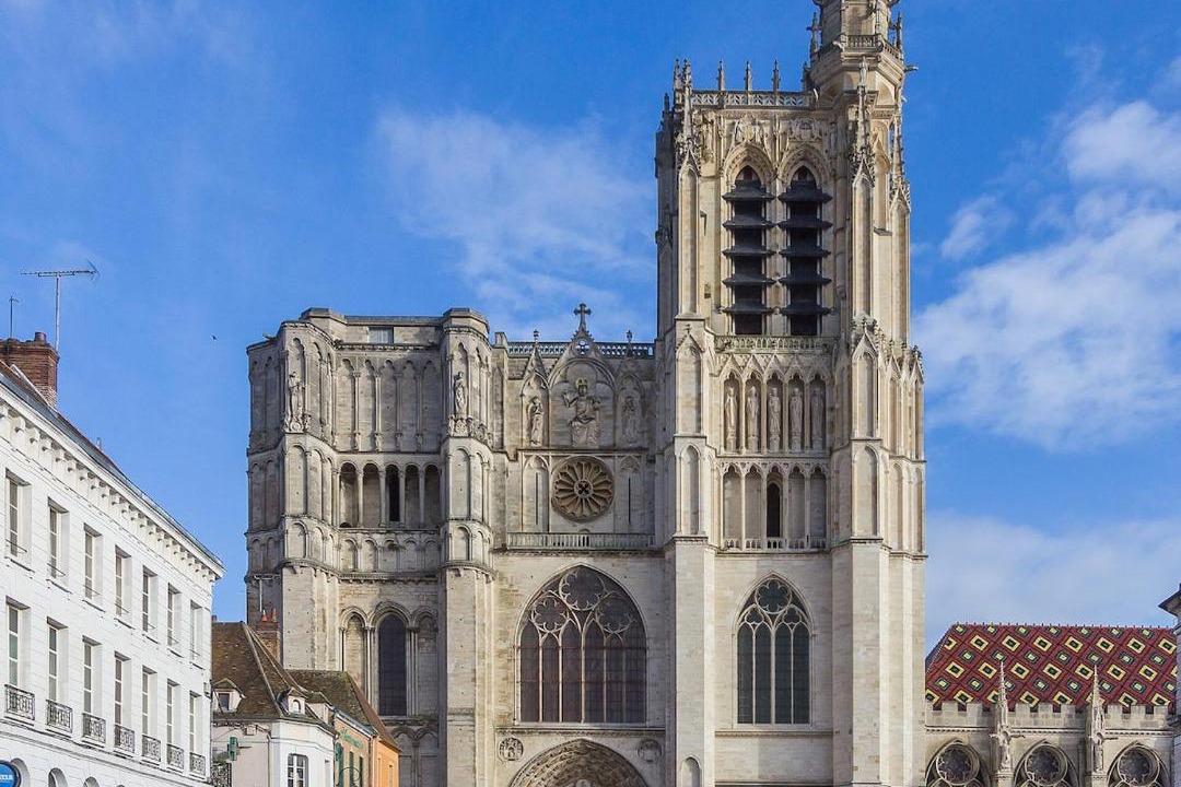 Photo of Buildings in Sens