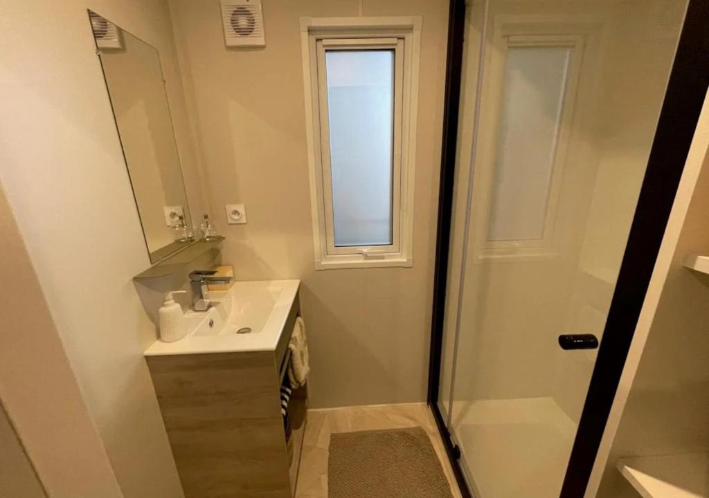 Photo of Bathroom in Chatel-Chehery