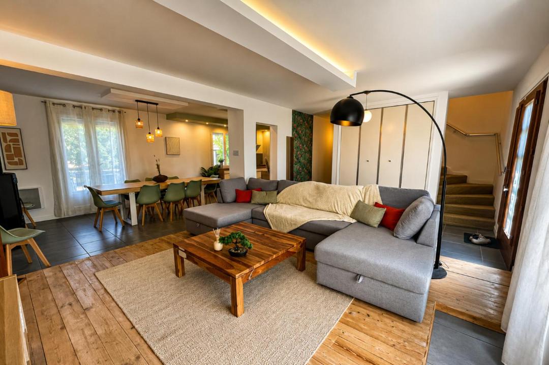 Photo of Livingroom in La Riviere-de-Corps