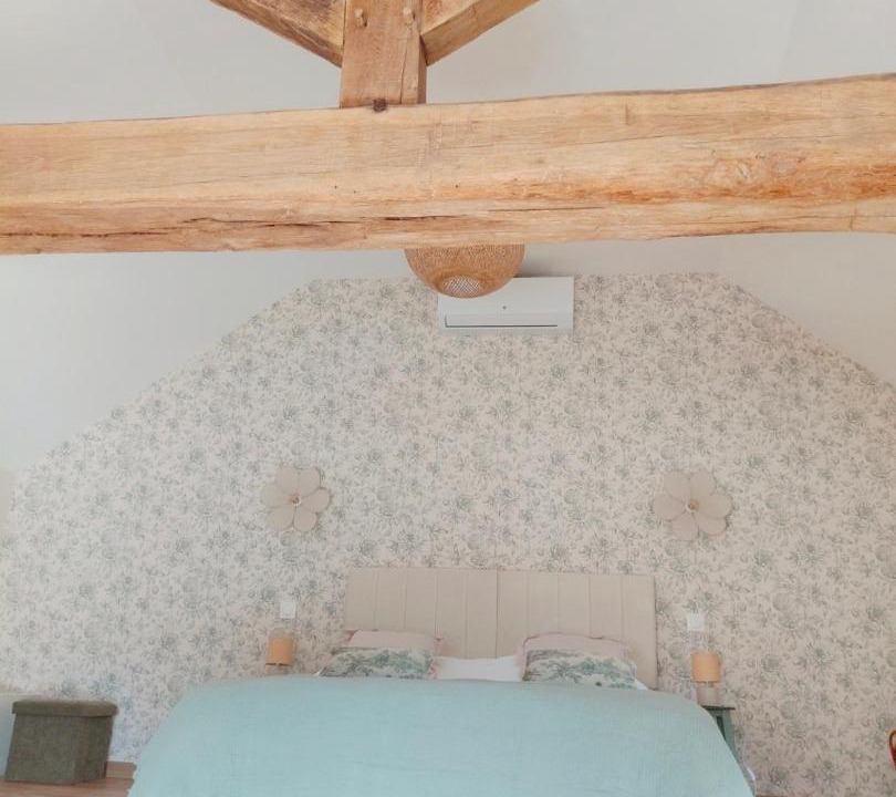 Photo of Bedroom in Longpre-le-Sec