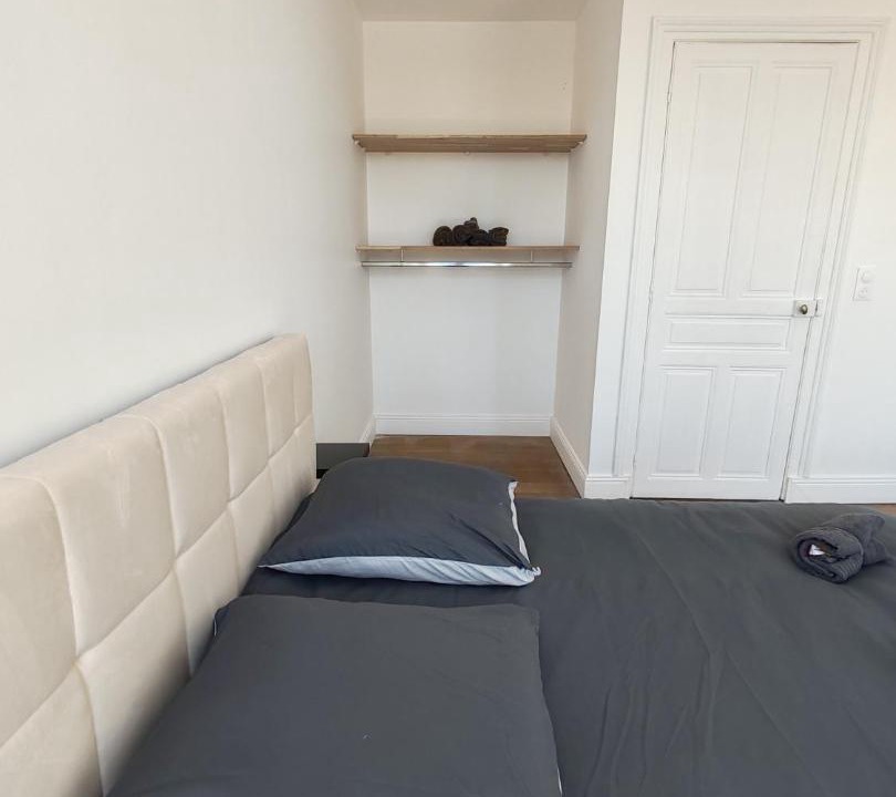 Photo of Bedroom in Sainte-Savine
