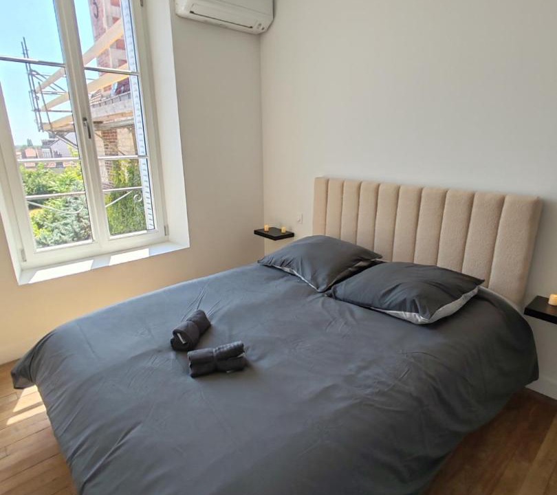 Photo of Bedroom in Sainte-Savine