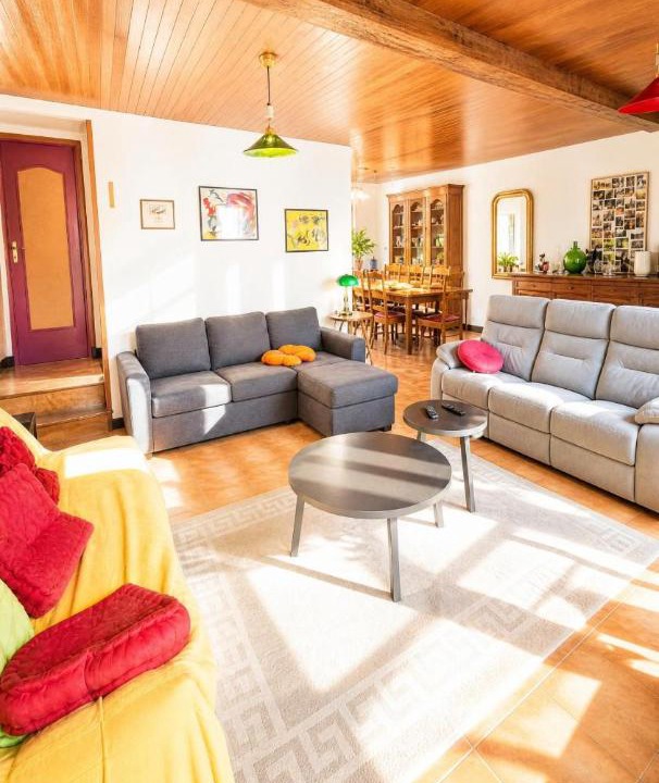 Photo of Livingroom in Neuvy-Sautour