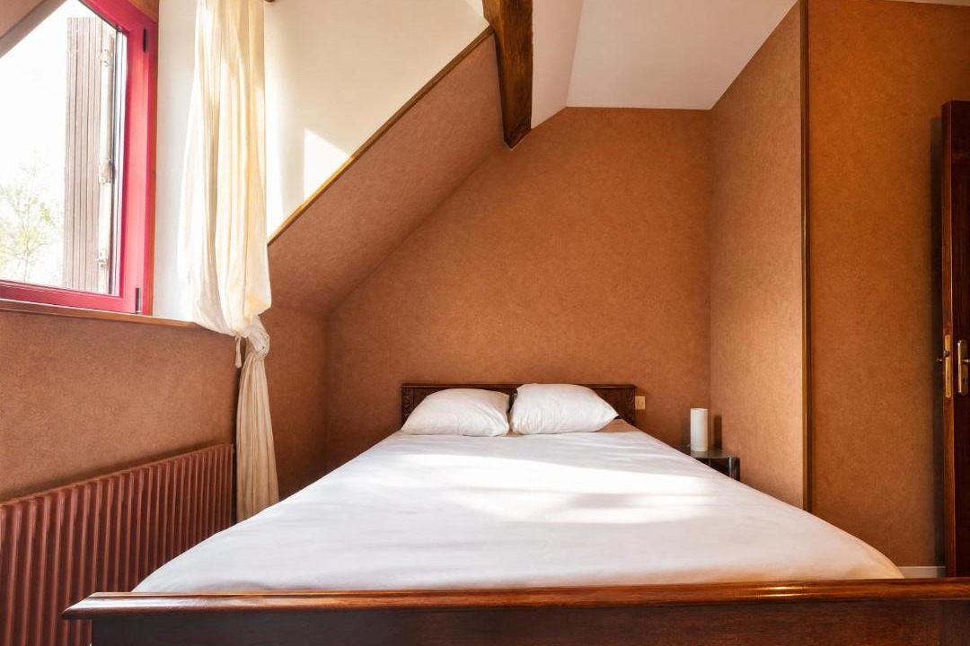 Photo of Bedroom in Neuvy-Sautour
