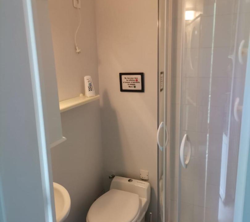 Photo of Bathroom in Eaux-Bonnes