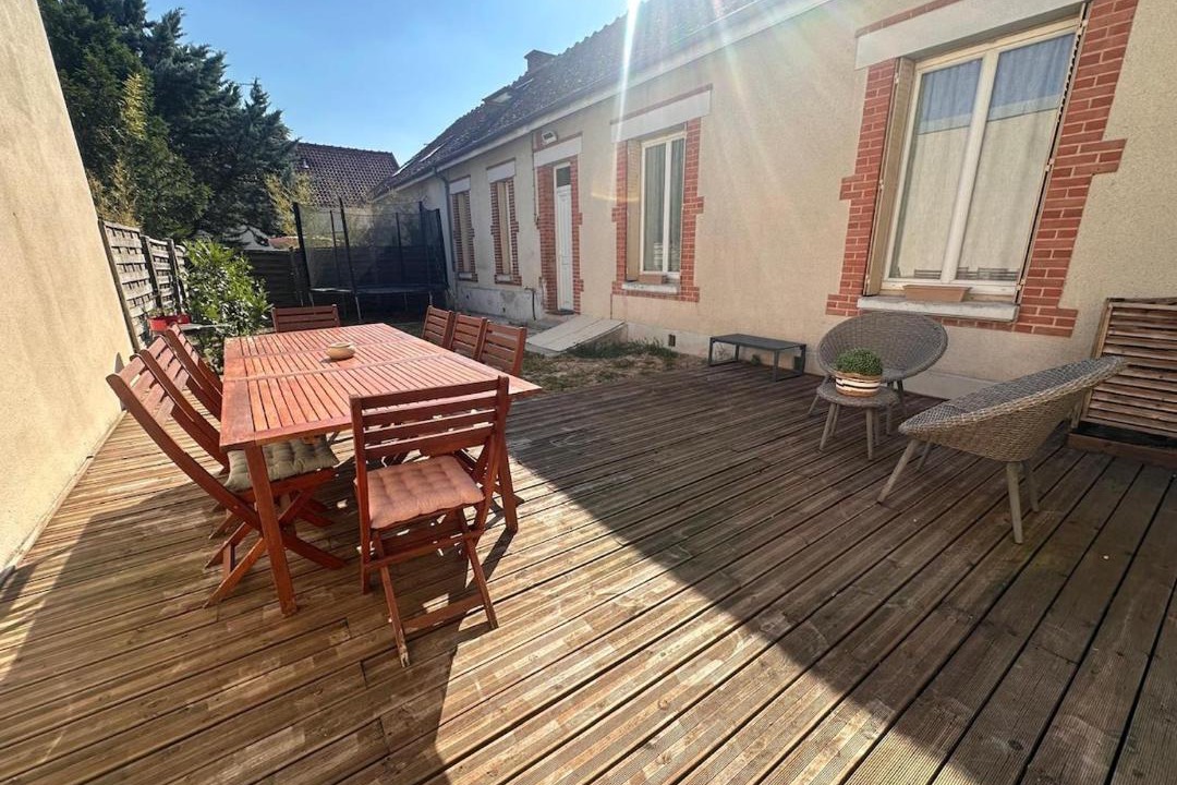 Photo of Patio Balcony in Saint-Andre-les-Vergers